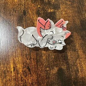 Marie from Disney’s Aristocats Mini Hair Clip